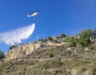 Los servicios de emergencia sofocan un incendio en Onil